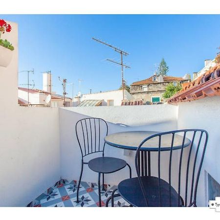 Beco das Flores Typical Apartment Lisboa Exterior foto